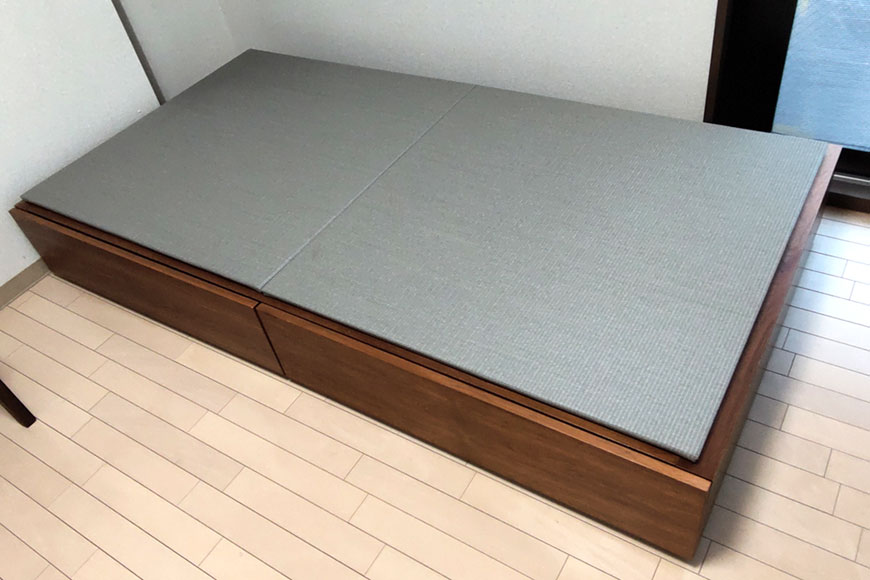 無印良品のベットと畳で収納できる小上がり畳ベッドに：清流 銀鼠色