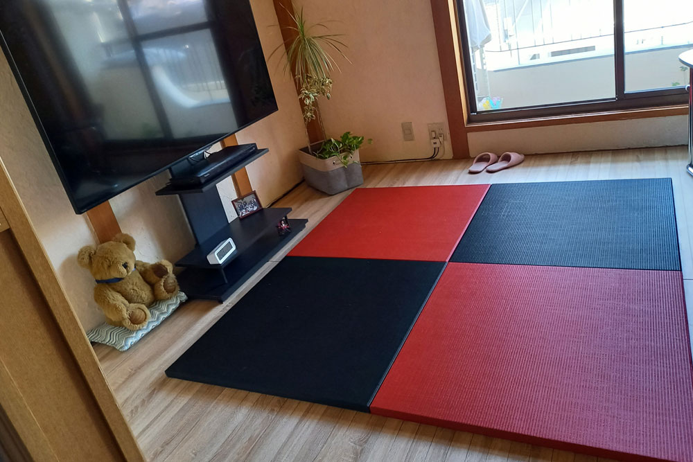 赤い畳と黒い畳