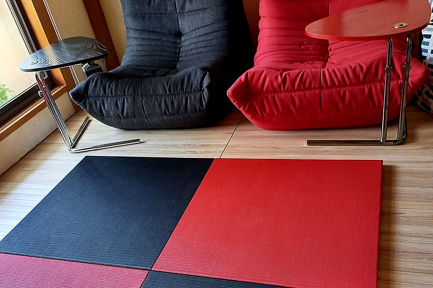 赤い畳と黒い畳